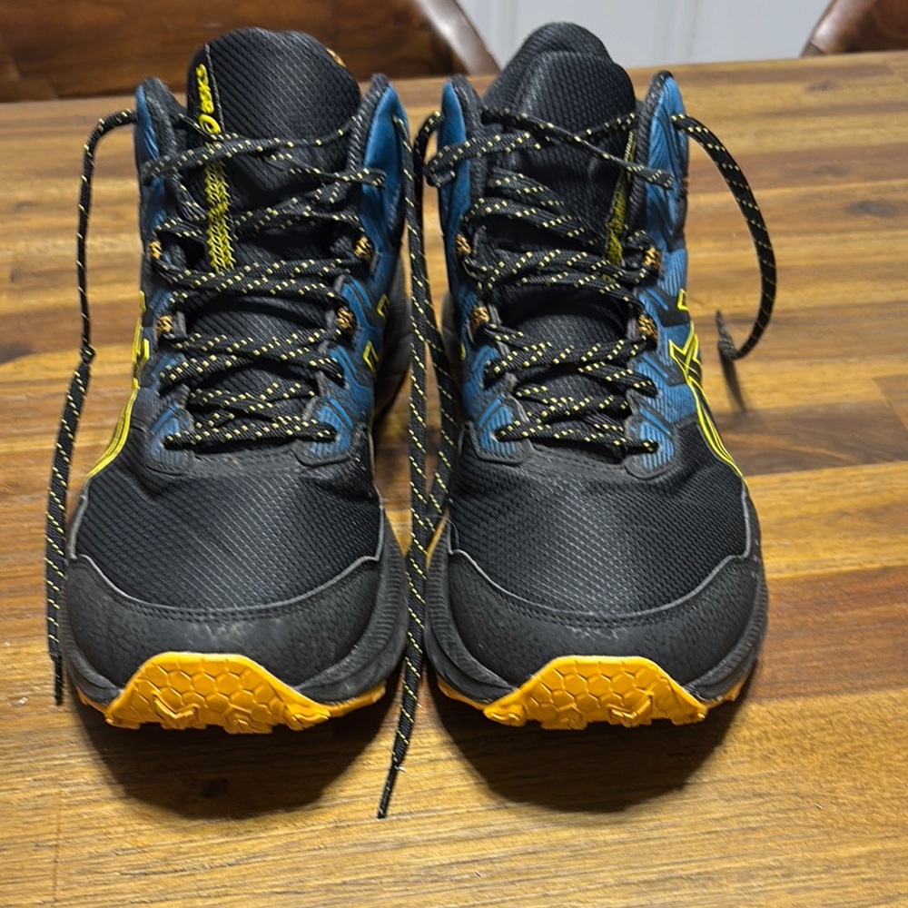 ASICS Gel-Venture 9 MT Men’s Trail Runners